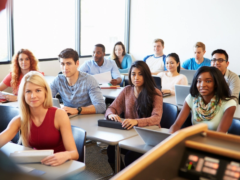 Faire ses études dans le digital